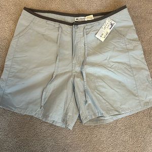 NWT Columbia shorts, light blue